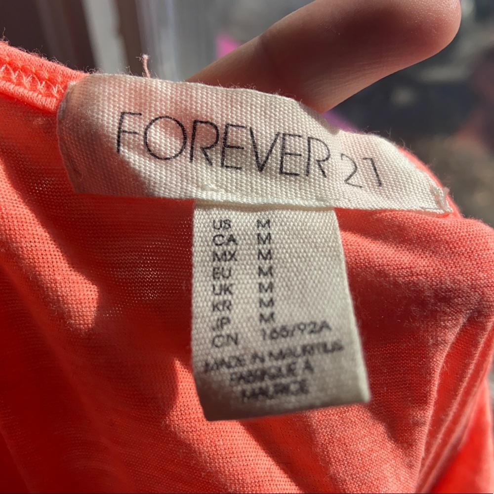 Pink tank top - Picture 4 of 4